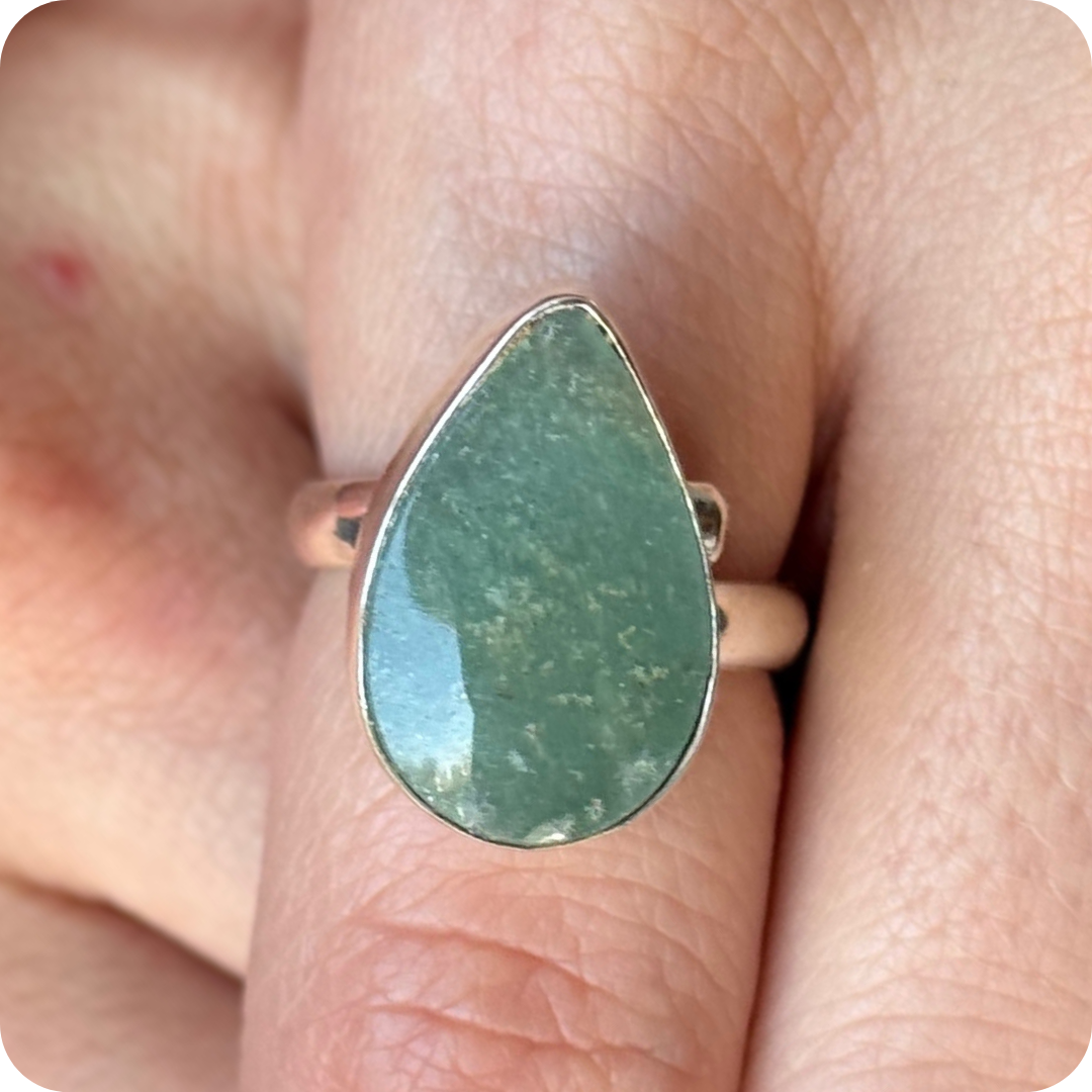 Anillo raíz de prosperidad
