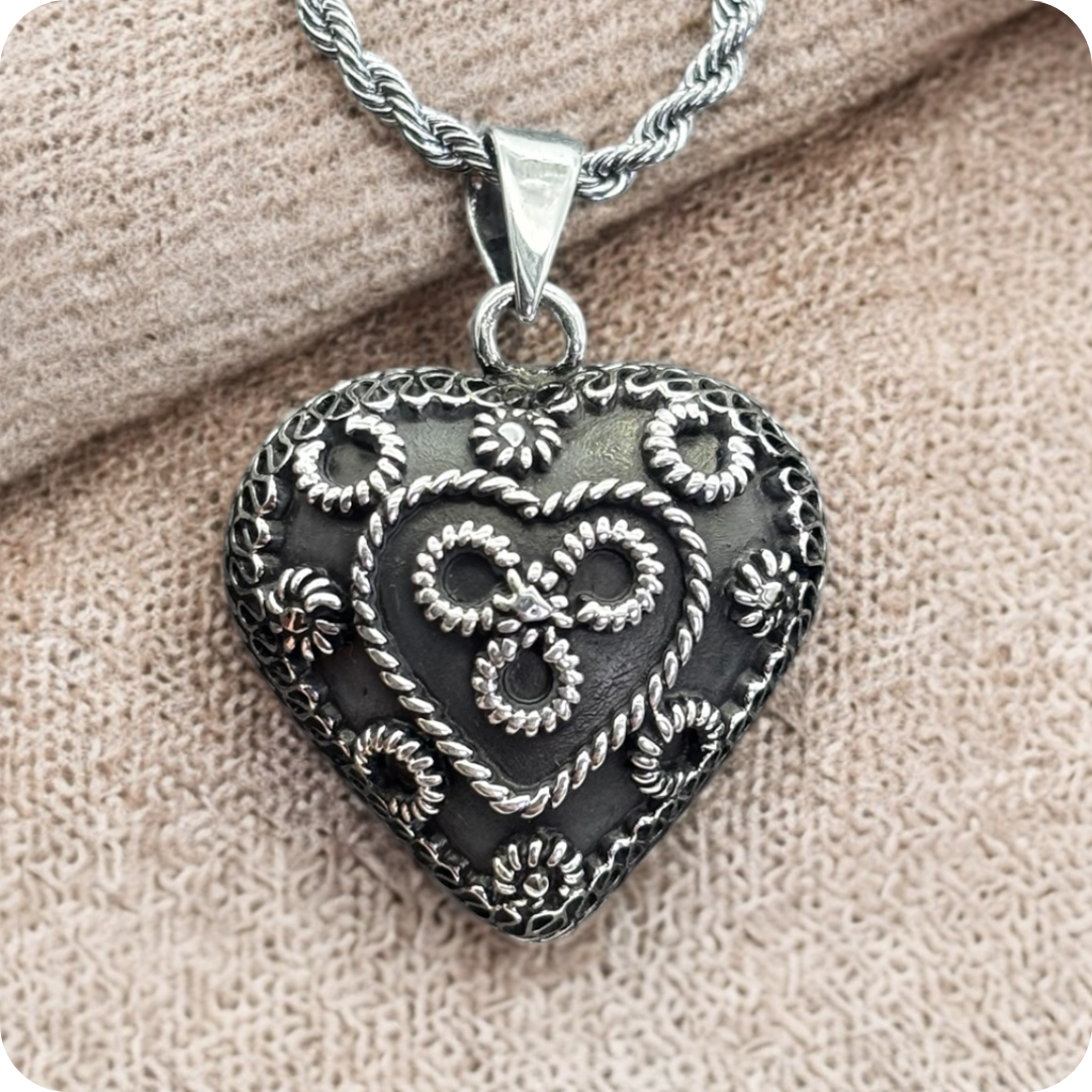 Corazón latente plata .925