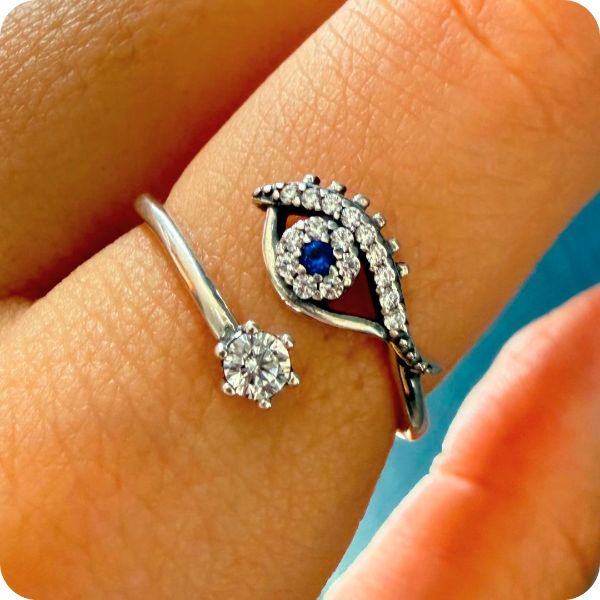 Anillo ojo de Horus plata.925